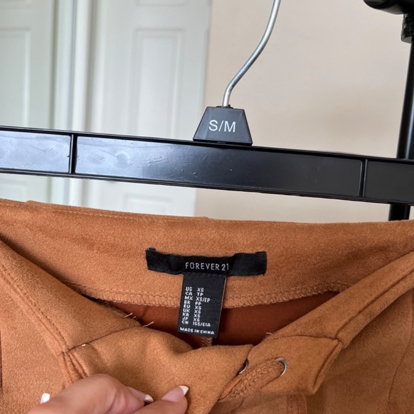 Clothes - Picture 2 of 2